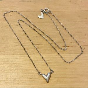 925 Delicate Silver Heart Necklace 16”